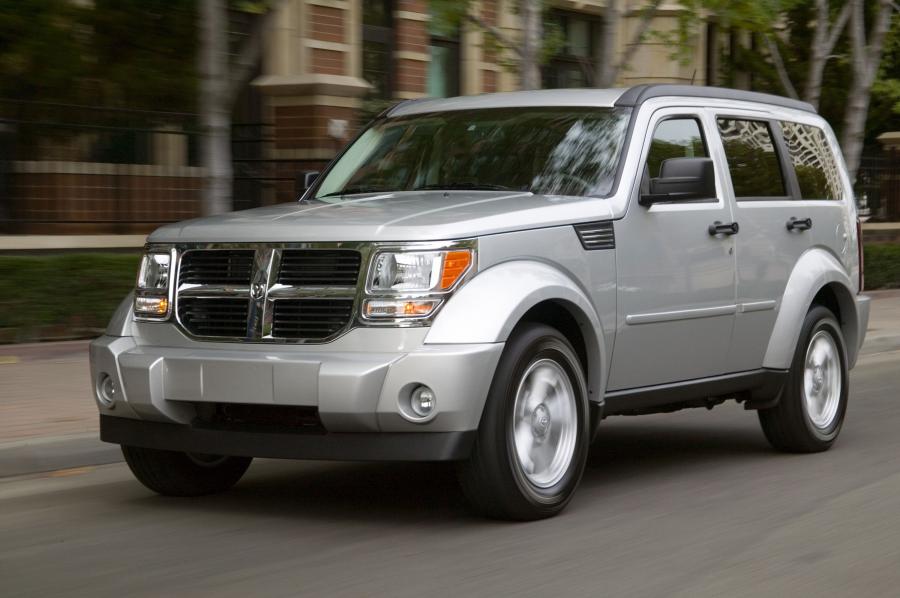  Dodge Nitro 2007 года  (фото 102 из 152)